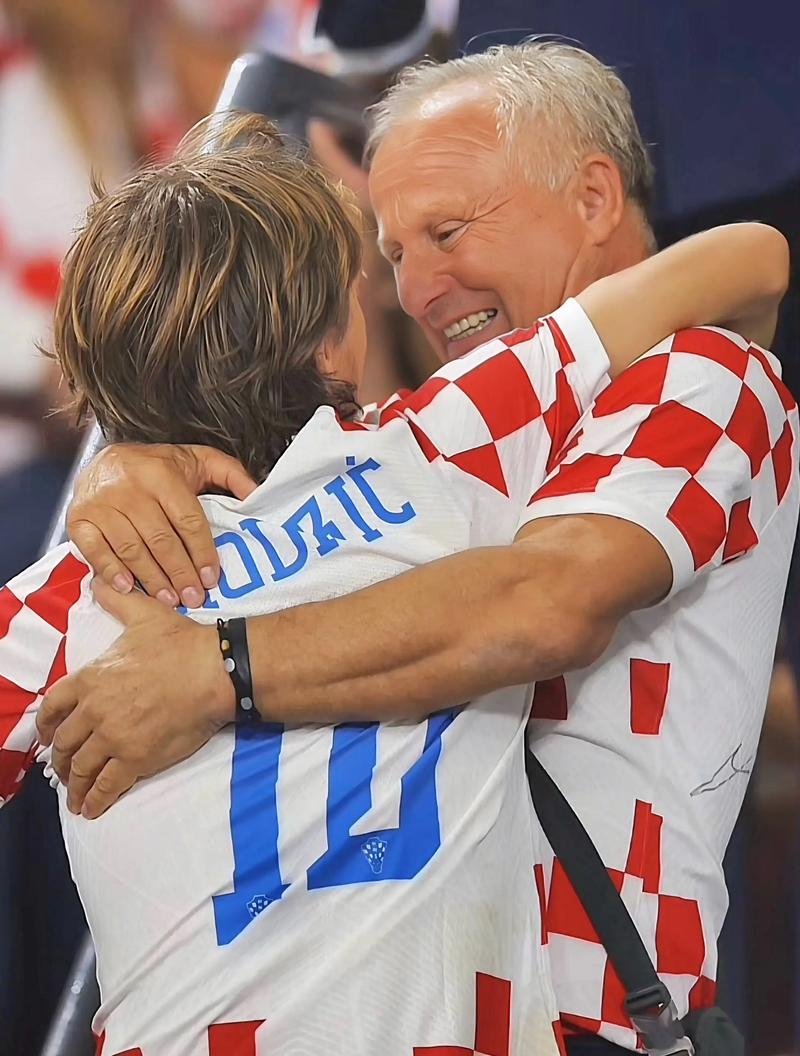 库里兄弟同队！勇士将重新签约塞斯-库里至赛季结束 此前曾裁掉他