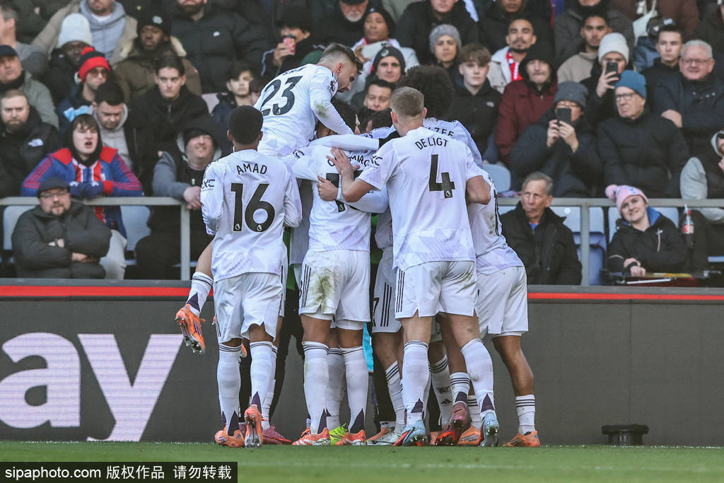 踢球者：巴斯克斯背伤恢复缓慢，理想情况下月底可以复出